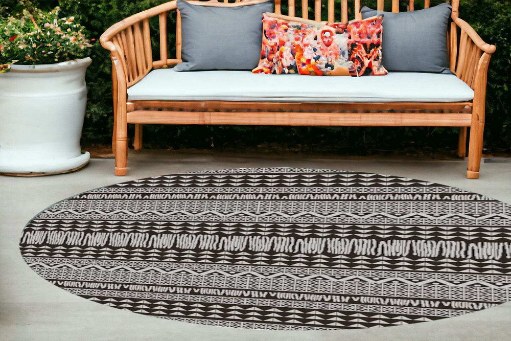 8' Round Charcoal Southwestern Indoor Outdoor Area Rug - Homeroots - Flyclothing LLC