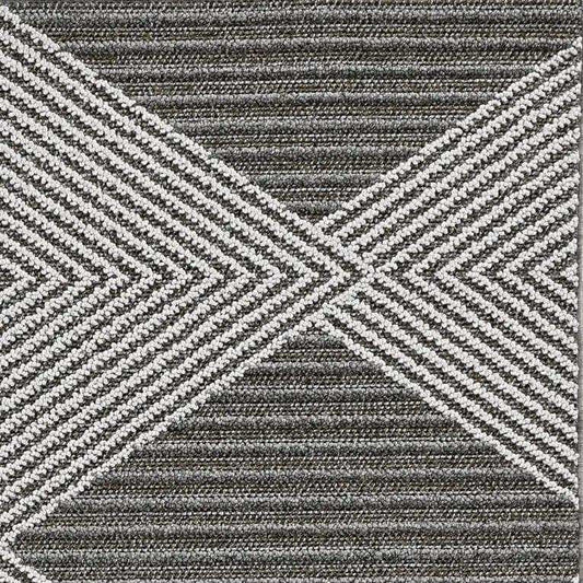 7' X 9' Grey Or Ivory Geometric Diamonds Indoor Outdoor Area Rug - Homeroots - Flyclothing LLC