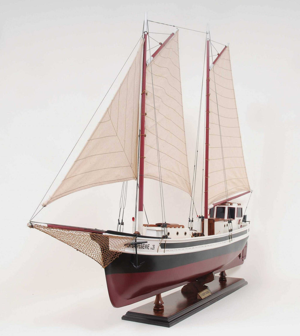 Sailboat Model With Solid Wood Base - Homeroots - Flyclothing LLC