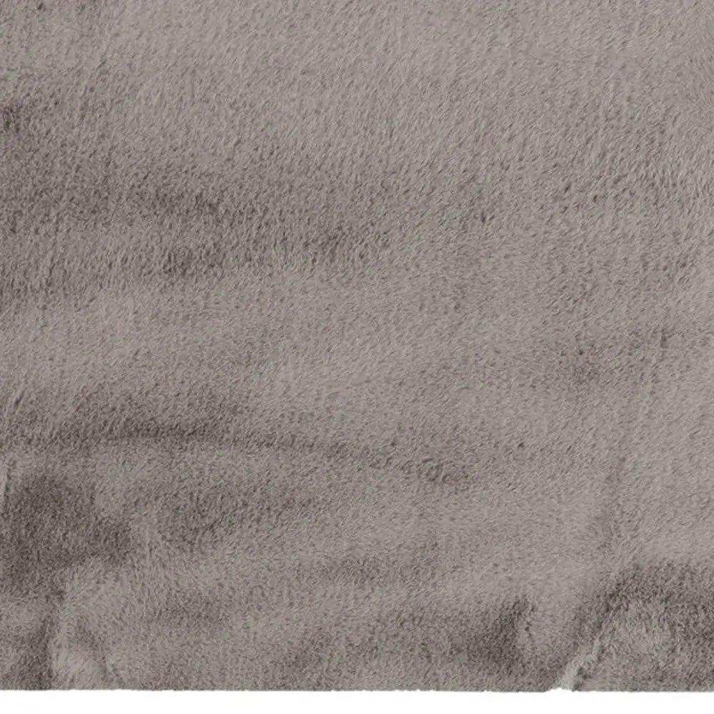 Luxe Faux Rabbit Fur Rectangular Rug 3' X 5' - Grey - Homeroots - Flyclothing LLC