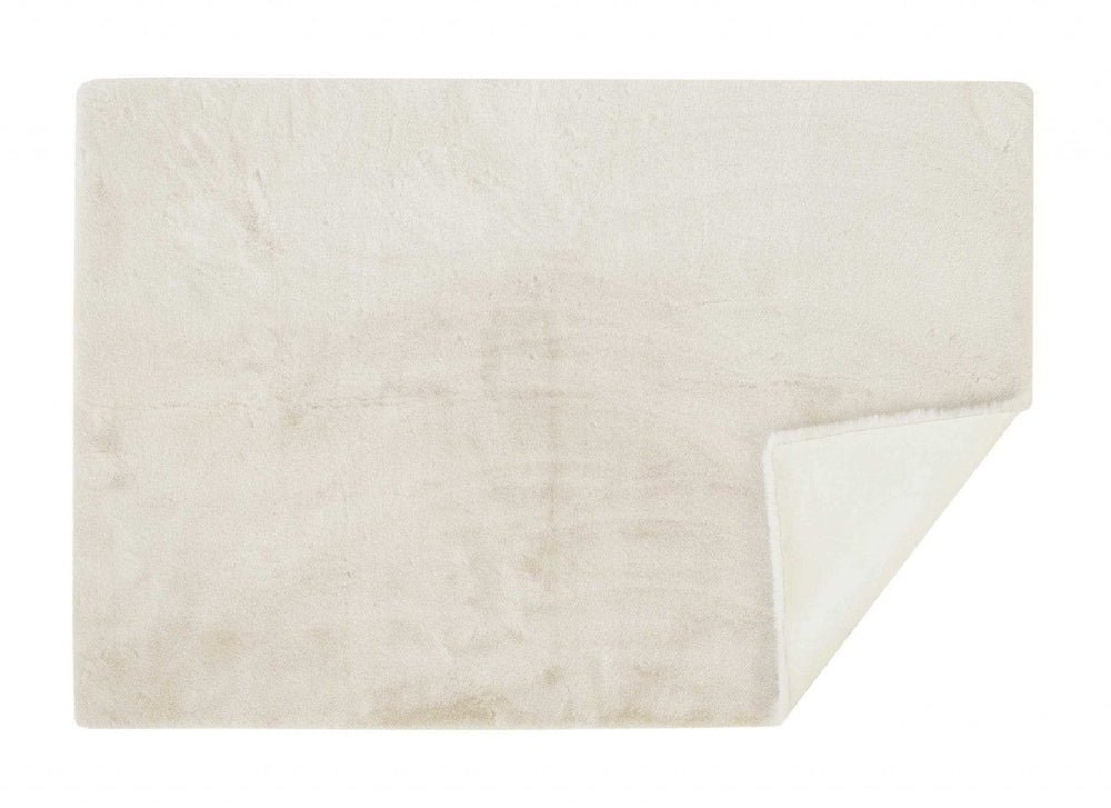 Luxe Faux Rabbit Fur Rectangular Rug 5' X 8' - Ivory - Homeroots - Flyclothing LLC