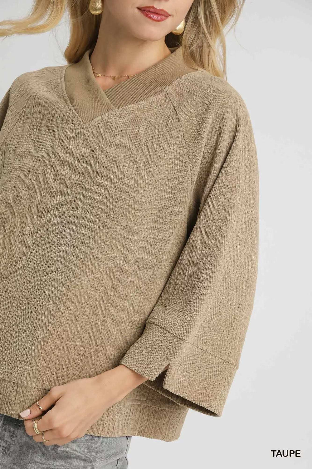 Umgee Textured Knit V-Neck Top - Trendsi - Flyclothing LLC