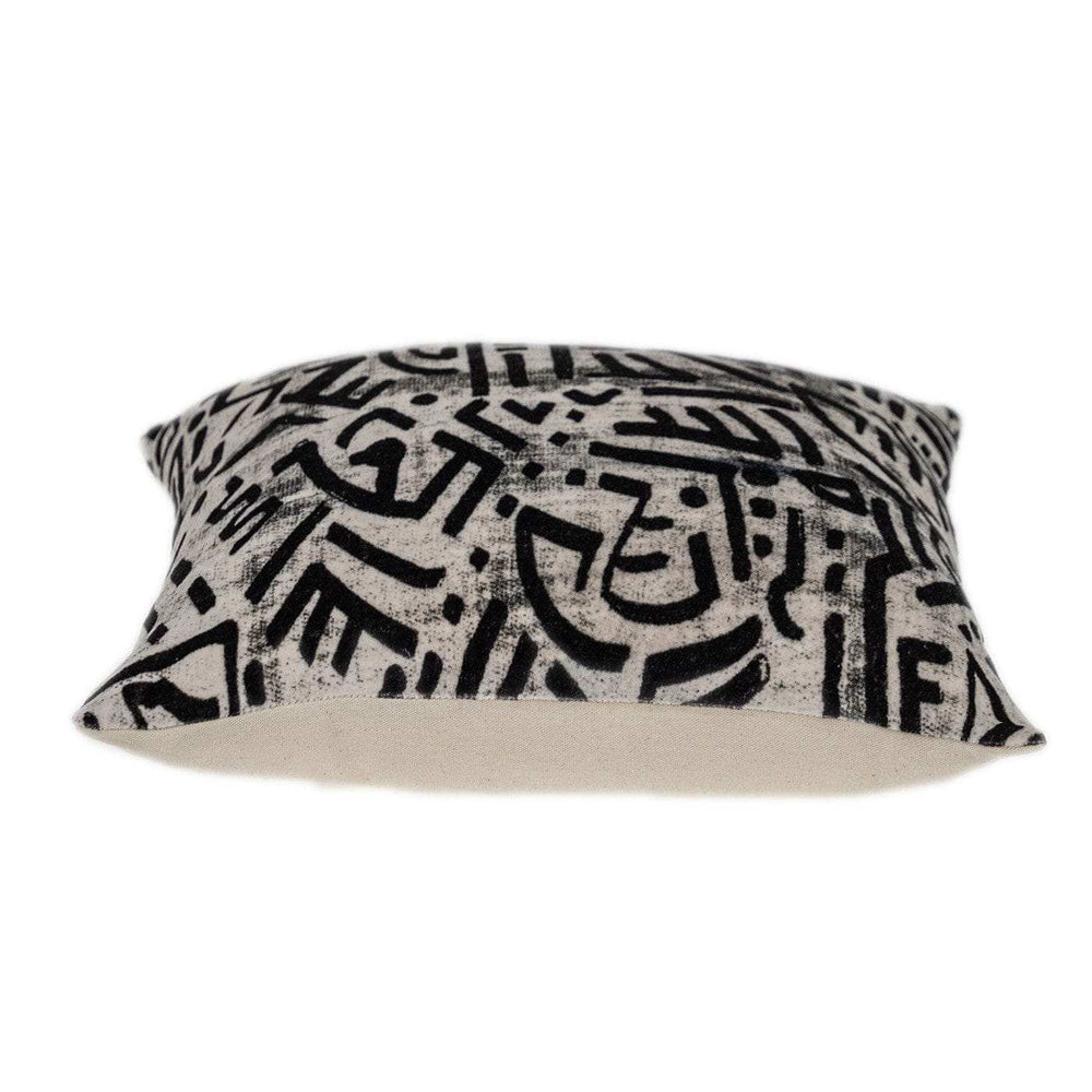 Black And White Abstract Velvet Throw Pillow - Homeroots - Flyclothing LLC