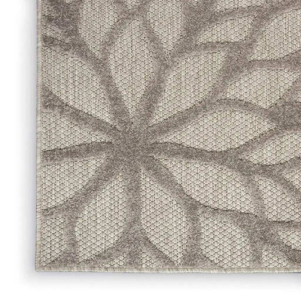 8' X 11' Gray Floral Indoor Outdoor Area Rug - Homeroots - Flyclothing LLC