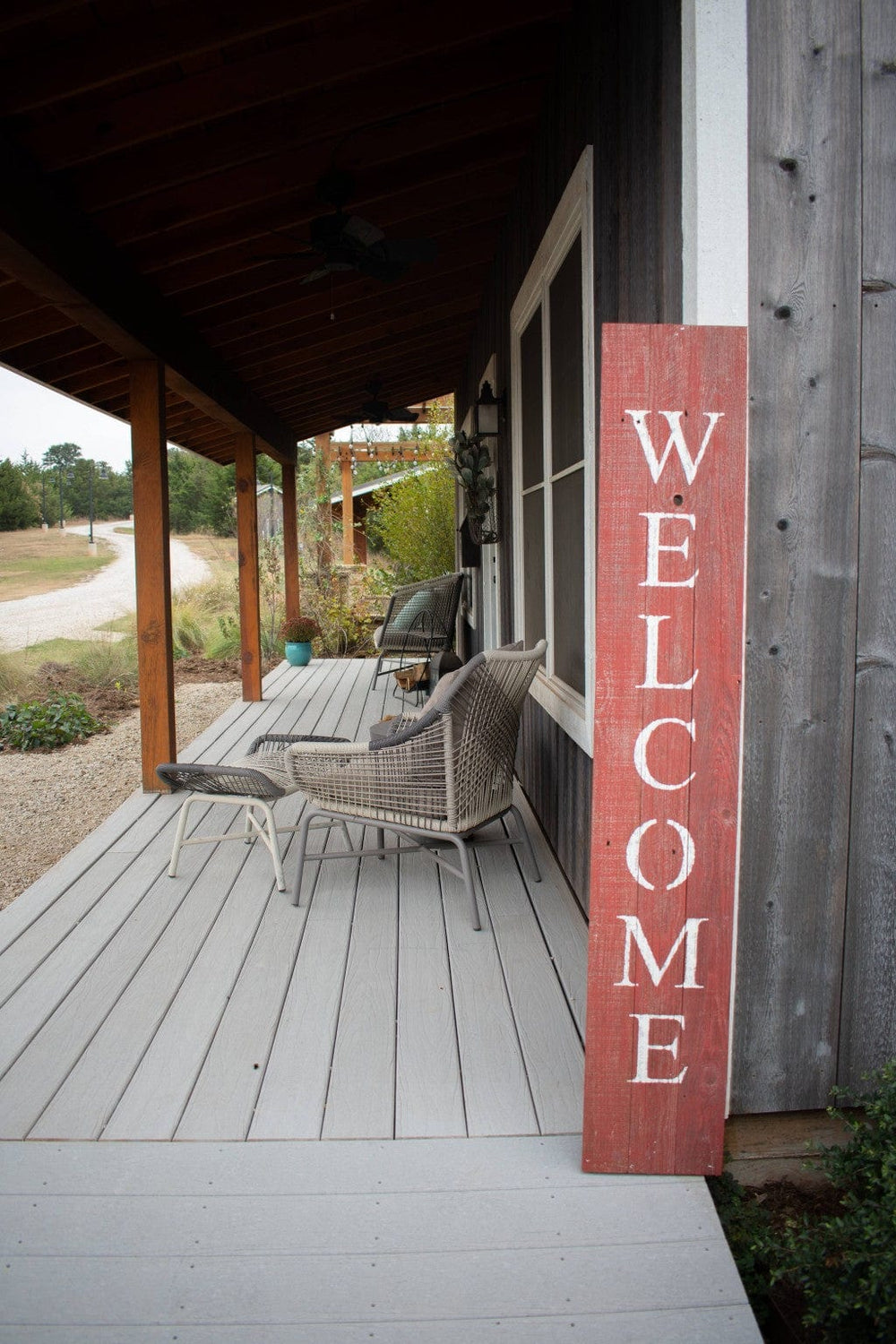 5" Rustic Red And White Front Porch Welcome Sign - Homeroots - Flyclothing LLC