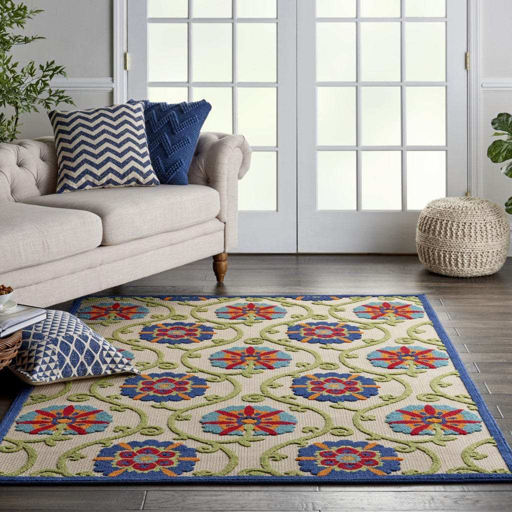 4' X 6' Ivory And Blue Floral Indoor Outdoor Area Rug - Homeroots - Flyclothing LLC