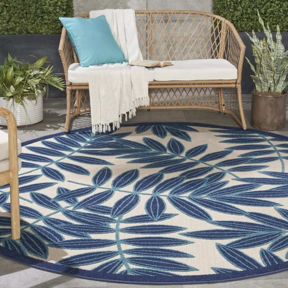 8' Round Blue And Ivory Round Floral Stain Resistant Indoor Outdoor Area Rug - Homeroots - Flyclothing LLC