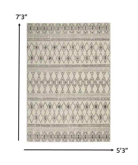 5' X 7' Gray Geometric Berber Power Loom Area Rug - Homeroots - Flyclothing LLC