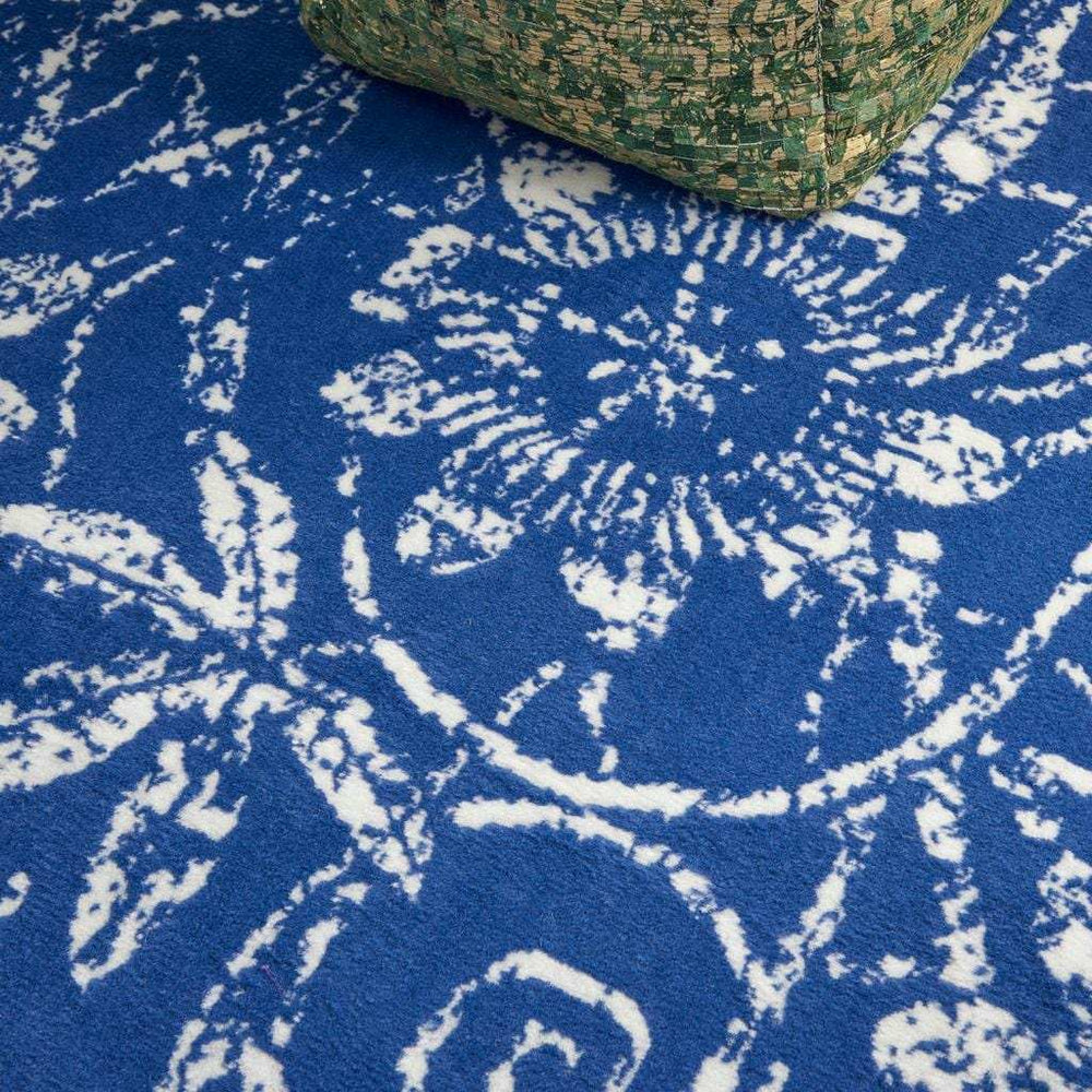 5' X 7' Navy Blue Floral Dhurrie Area Rug - Homeroots - Flyclothing LLC
