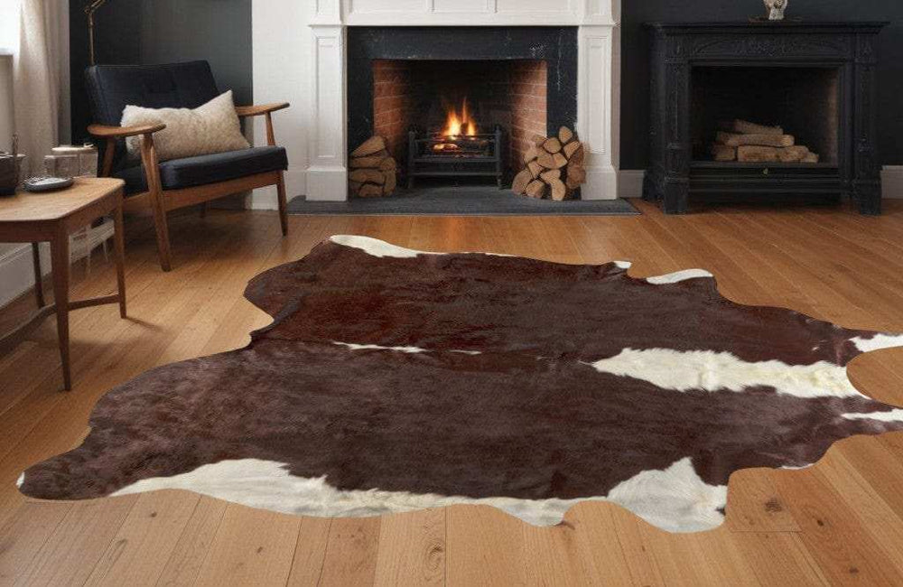 6' X 7' Brown And White Natural Cowhide Area Rug - Homeroots - Flyclothing LLC