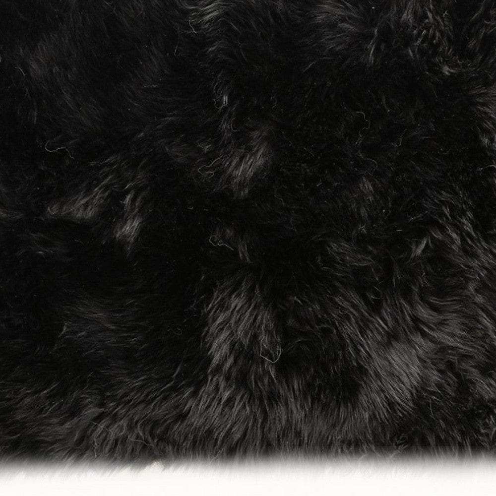 2' X 5' Black Natural Rectangular Sheepskin Area Rug - Homeroots - Flyclothing LLC