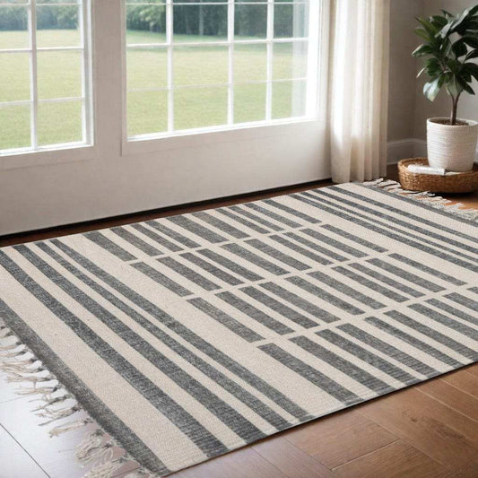 2' X 3' Gray And Cream Broken Stripes Scatter Rug - Homeroots - Flyclothing LLC