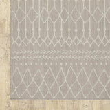 7' X 9' Gray and Ivory Indoor Outdoor Area Rug - Homeroots - Flyclothing LLC