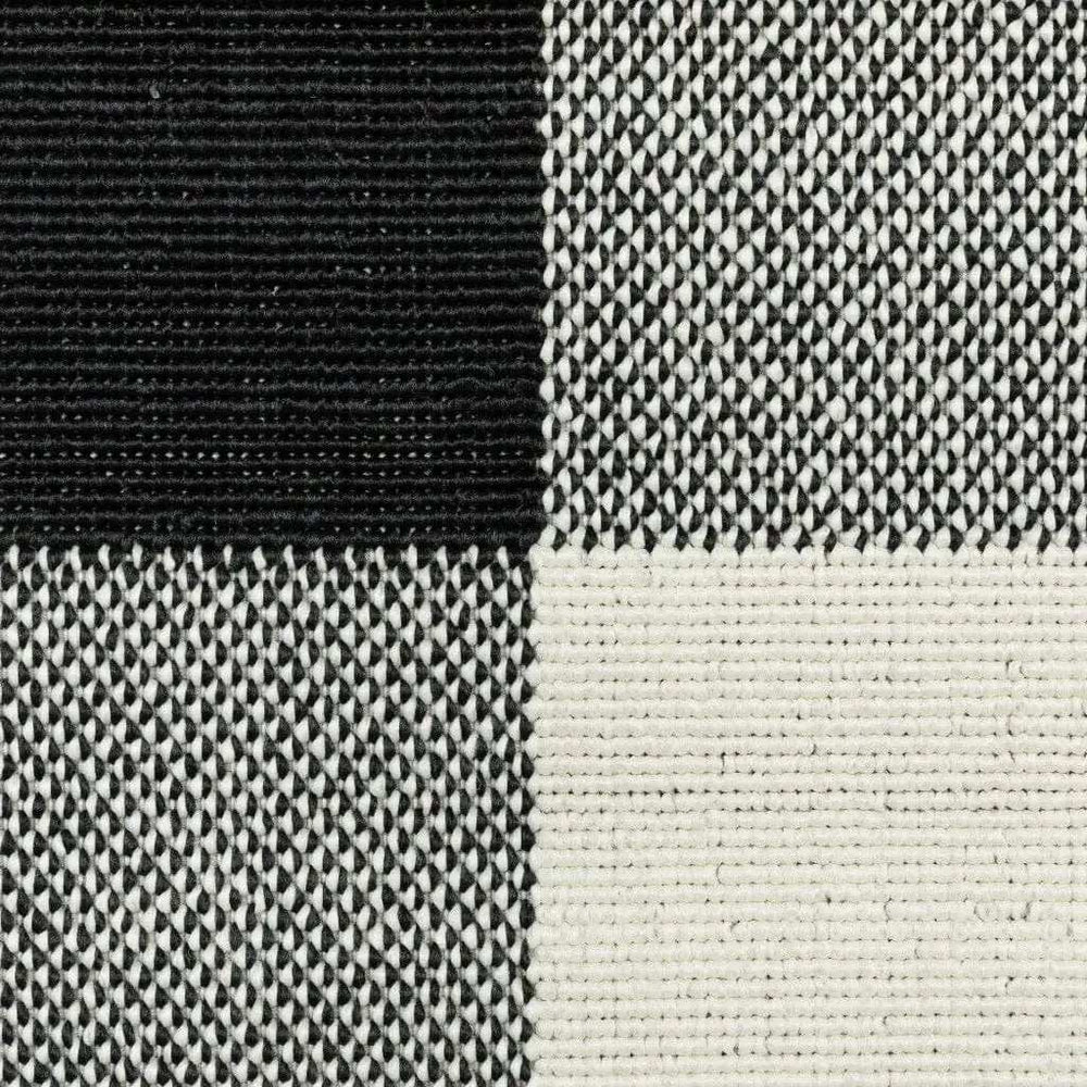 2' X 4' Black and Ivory Indoor Outdoor Area Rug - Homeroots - Flyclothing LLC