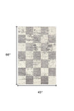 4' X 6' White And Gray Checkered Area Rug - Homeroots - Flyclothing LLC