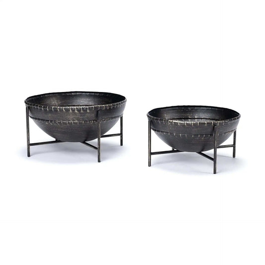 Set Of Two Metal Bowls With Stands - Homeroots - Flyclothing LLC