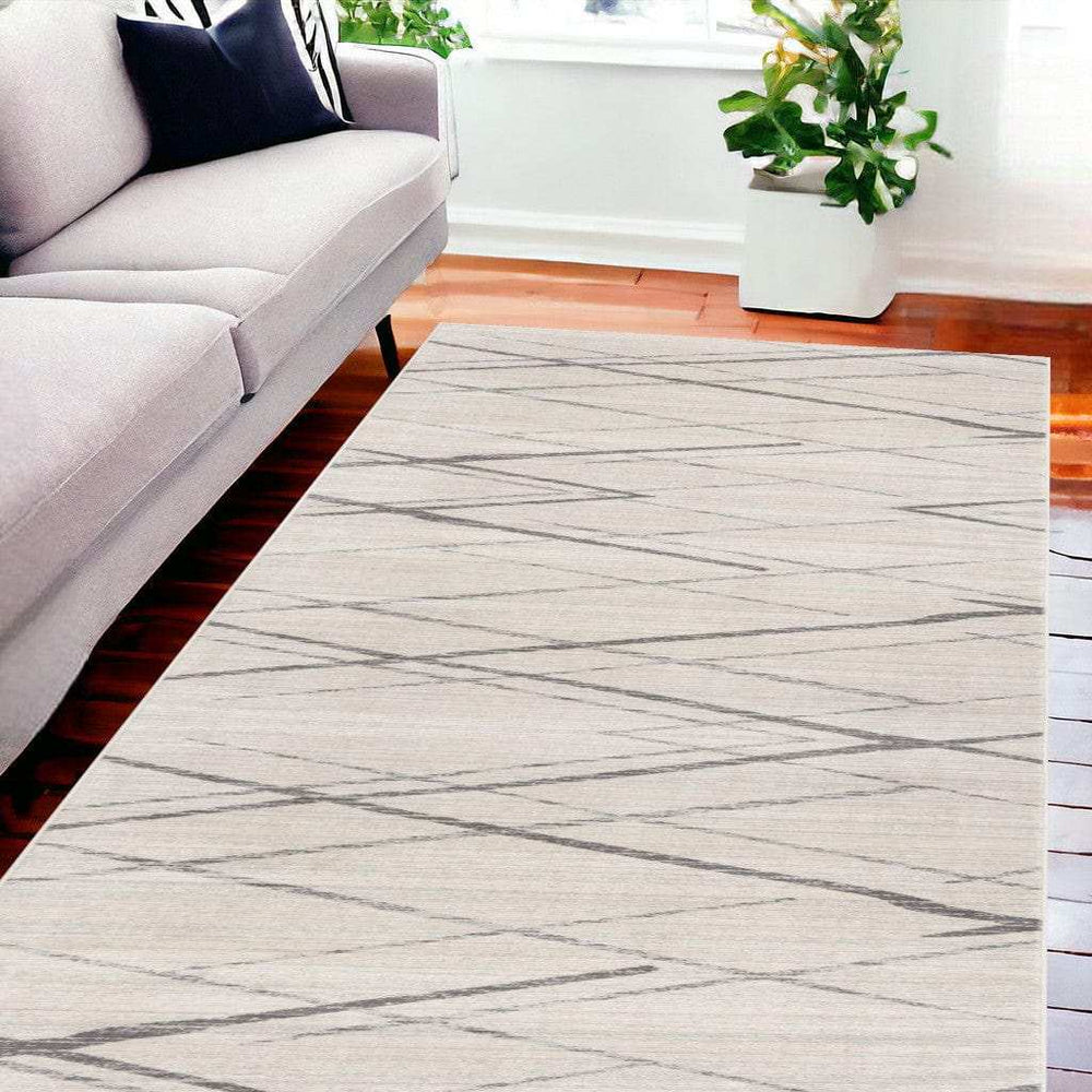 6' X 9' Gray and Ivory Geometric Area Rug - Homeroots - Flyclothing LLC