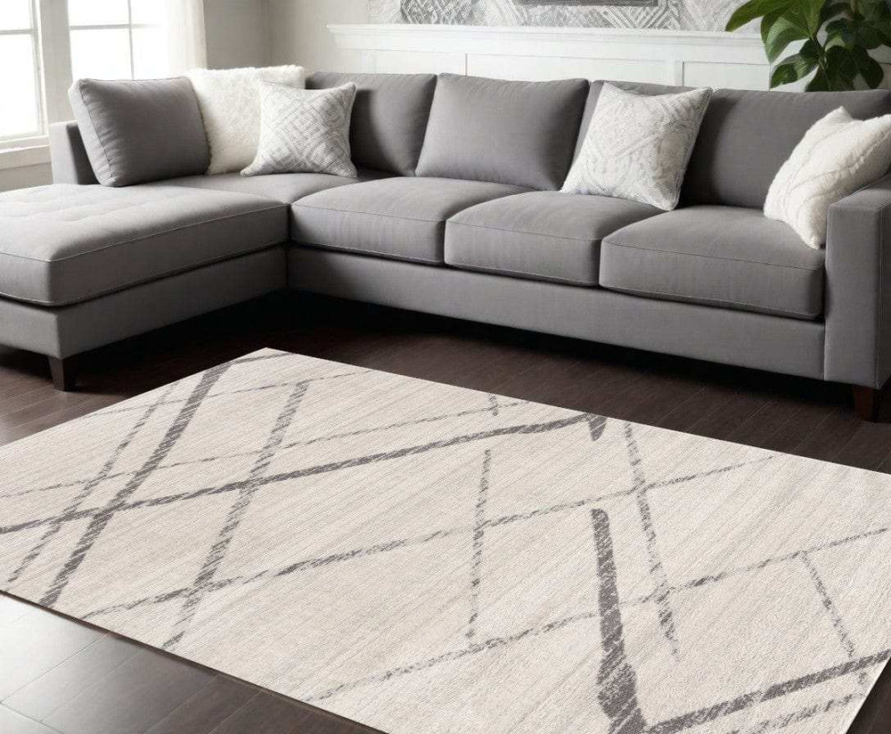 8' X 10' Gray and Ivory Geometric Area Rug - Homeroots - Flyclothing LLC