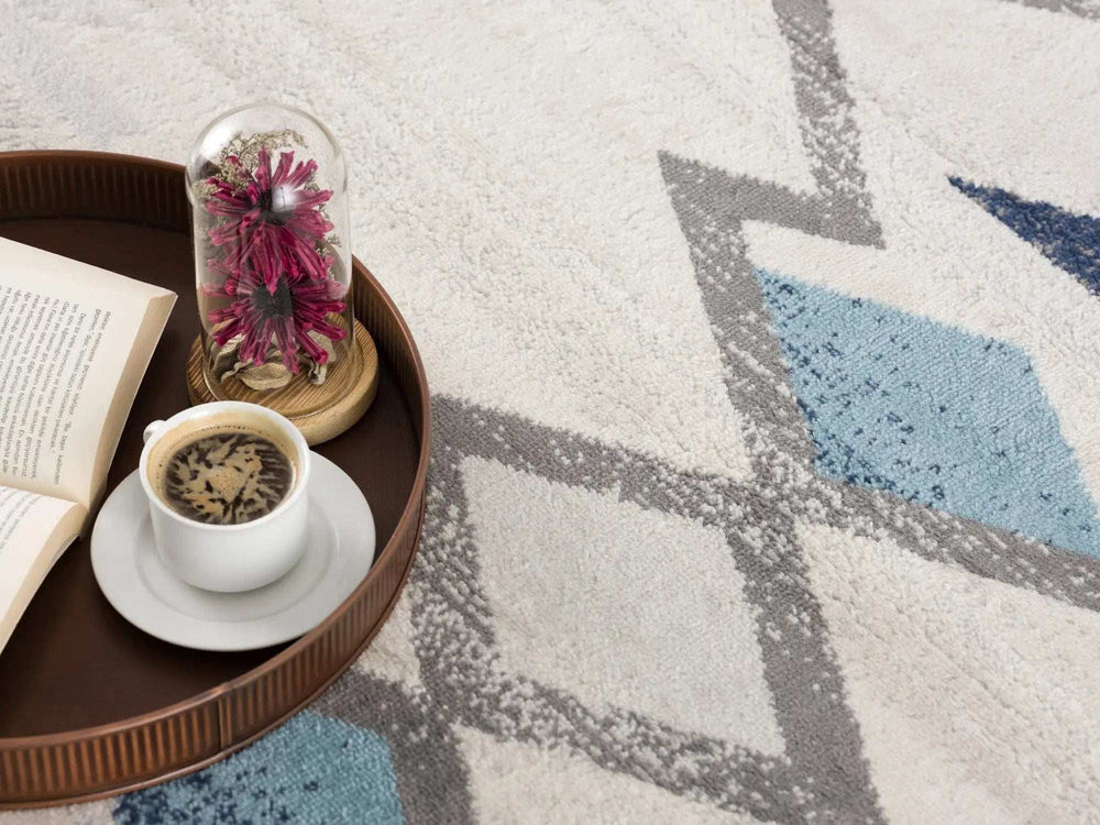 5' X 7' Blue and Ivory Southwestern Area Rug - Homeroots - Flyclothing LLC