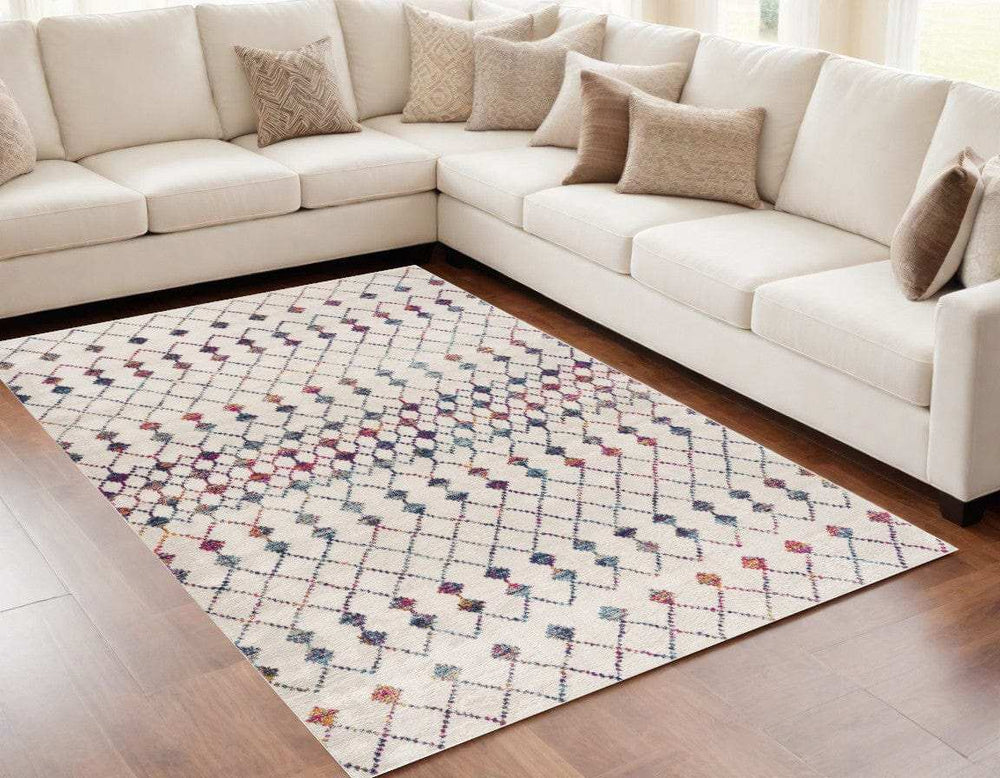 5' X 8' White Modern Geometric Grid Area Rug - Homeroots - Flyclothing LLC