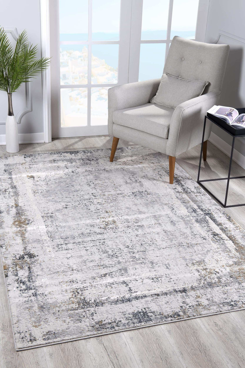 5' X 8' Gray and Ivory Abstract Power Loom Area Rug - Homeroots - Flyclothing LLC