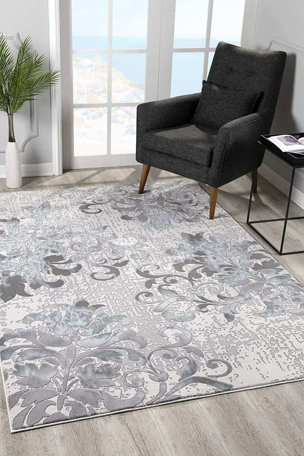 5' X 7' Blue Damask Power Loom Area Rug - Homeroots - Flyclothing LLC