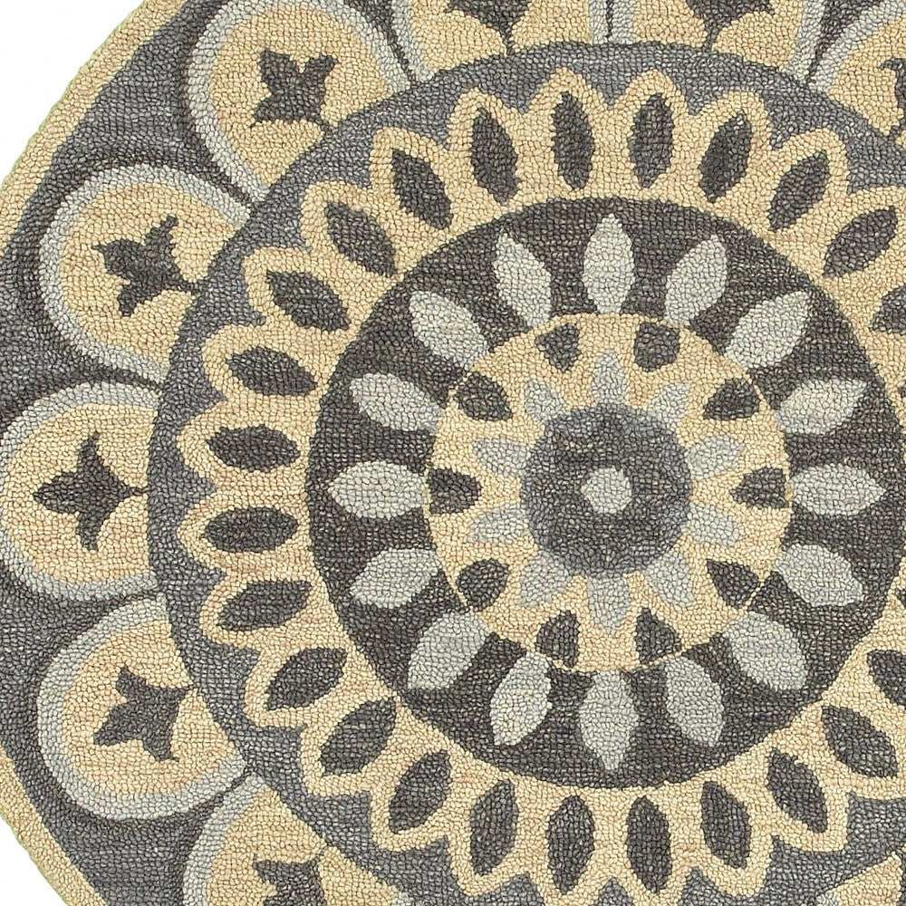 6' Gray Round Wool Geometric Hand Tufted Area Rug - Homeroots - Flyclothing LLC