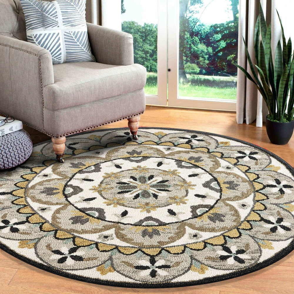 4' Round Gray And Ivory Floral Bloom Area Rug - Homeroots - Flyclothing LLC
