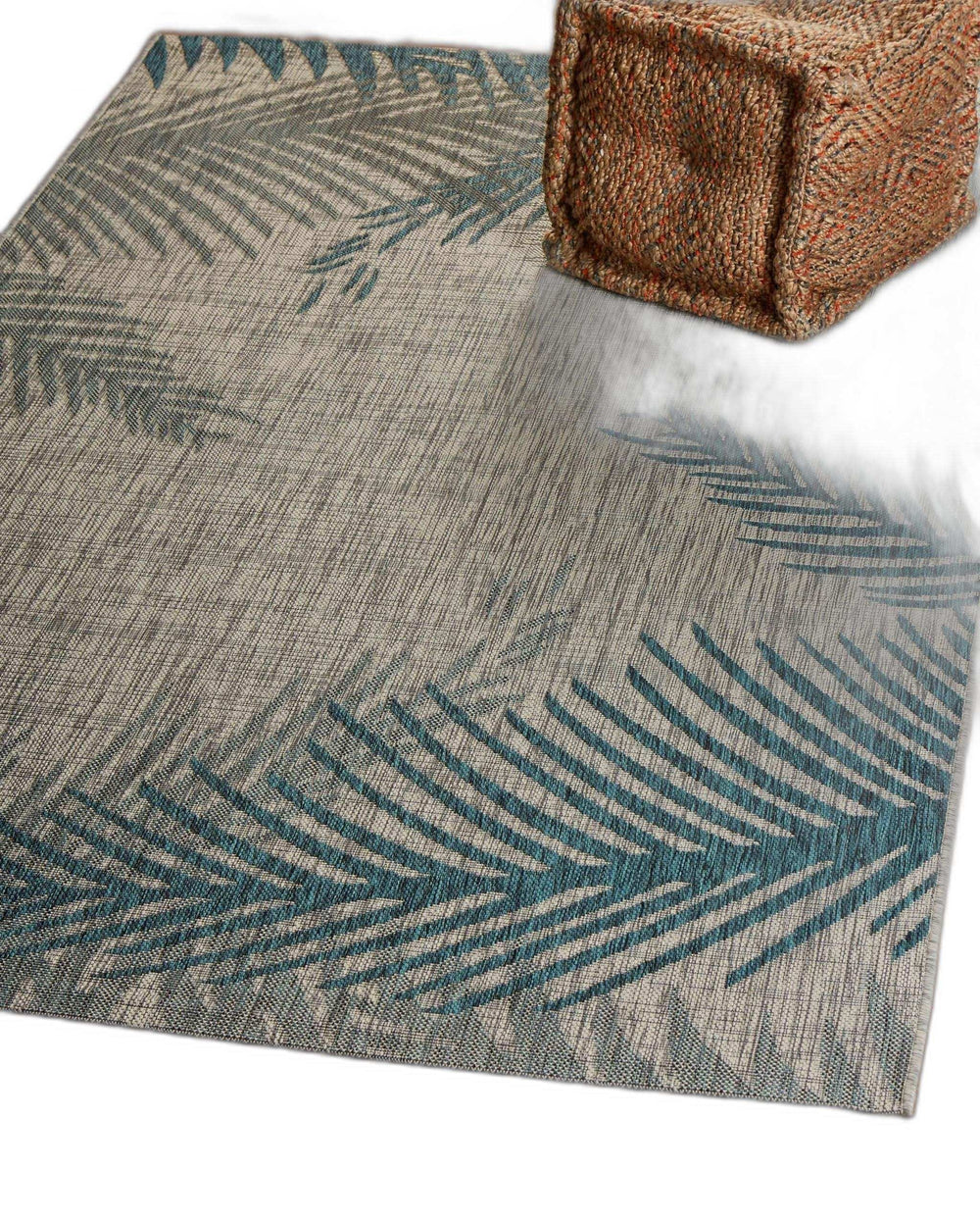 5' X 7' Gray Floral Indoor Outdoor Area Rug - Homeroots - Flyclothing LLC
