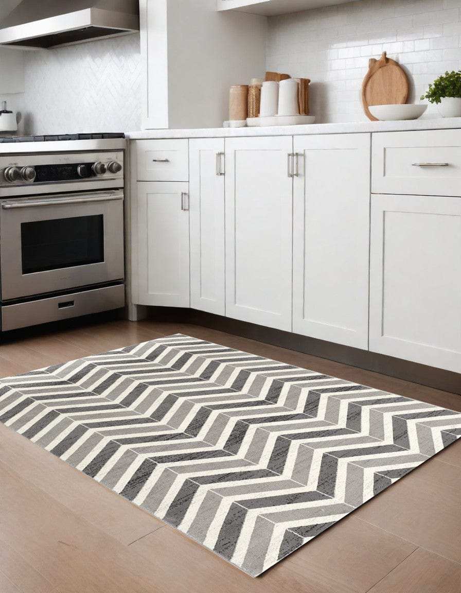 4' X 6' Gray Chevron Power Loom Area Rug - Homeroots - Flyclothing LLC