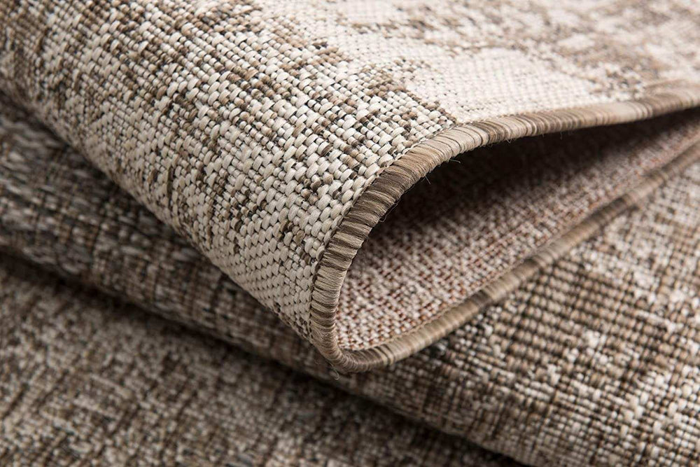 3' X 5' Ivory Distressed Diamonds Area Rug - Homeroots - Flyclothing LLC