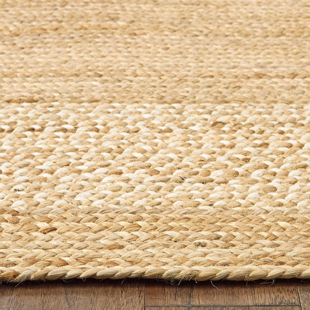 4' X 6' Classic Tan Bordered Area Rug - Homeroots - Flyclothing LLC