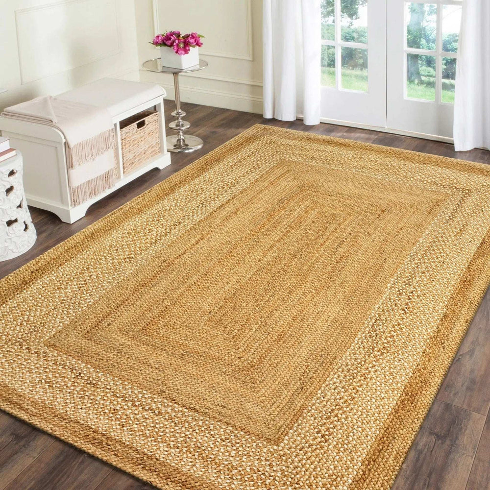 4' X 6' Classic Tan Bordered Area Rug - Homeroots - Flyclothing LLC