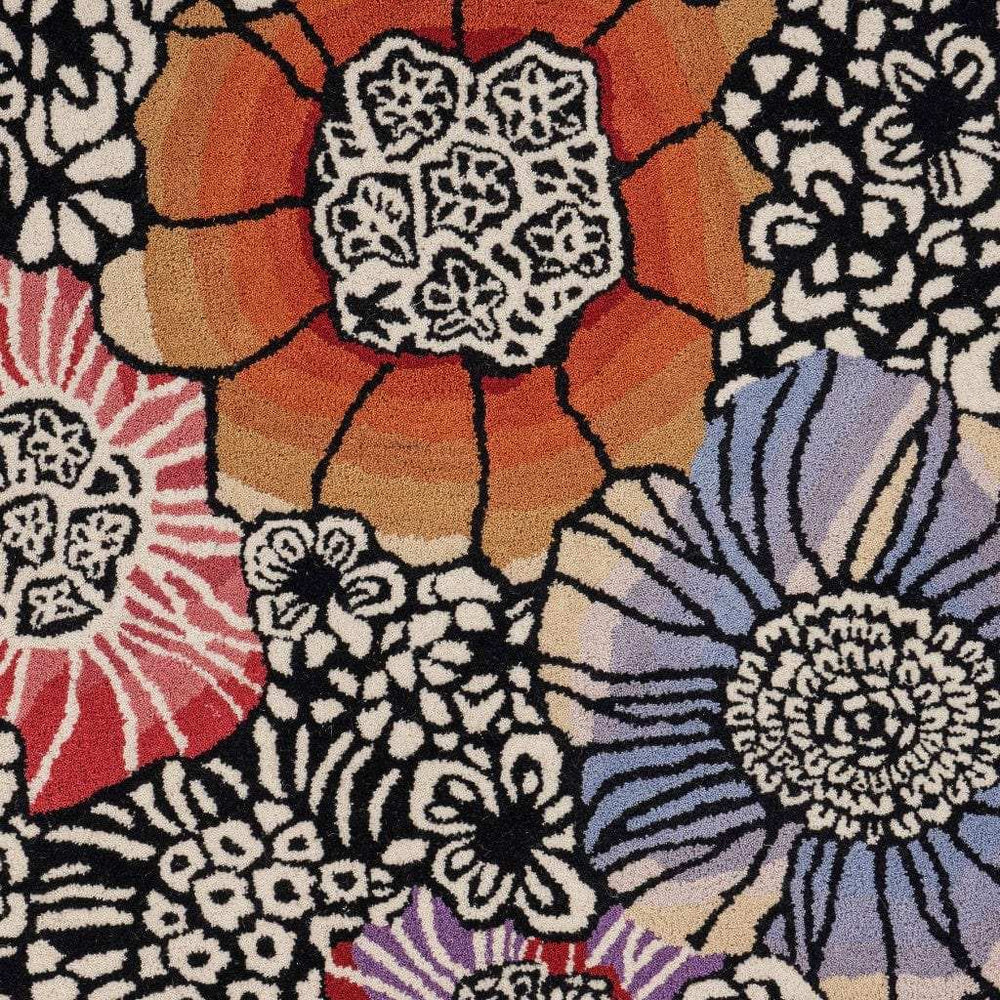 6' Round Red and Black Floral Blossom Area Rug - Homeroots - Flyclothing LLC