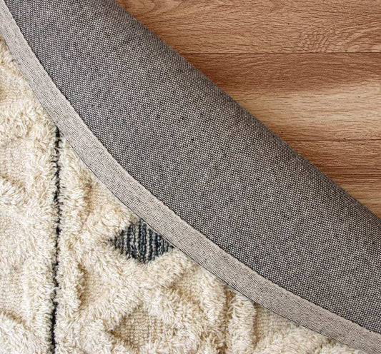 6' Round Cream and Blue Striped Diamonds Area Rug - Homeroots - Flyclothing LLC