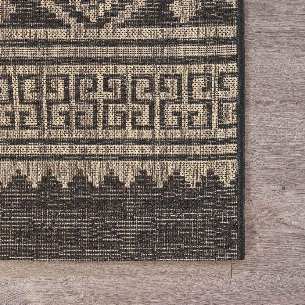 5' X 8' Brown And Black Indoor Outdoor Area Rug - Homeroots - Flyclothing LLC