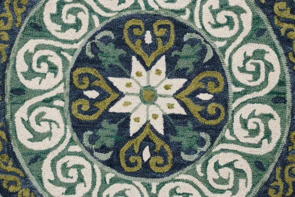 5' Round Blue and Green Ornate Medallion Area Rug - Homeroots - Flyclothing LLC