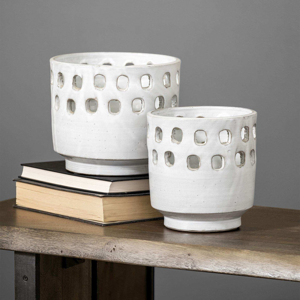 Set of Two White Ceramic Vases with Hollow Details - Homeroots - Flyclothing LLC