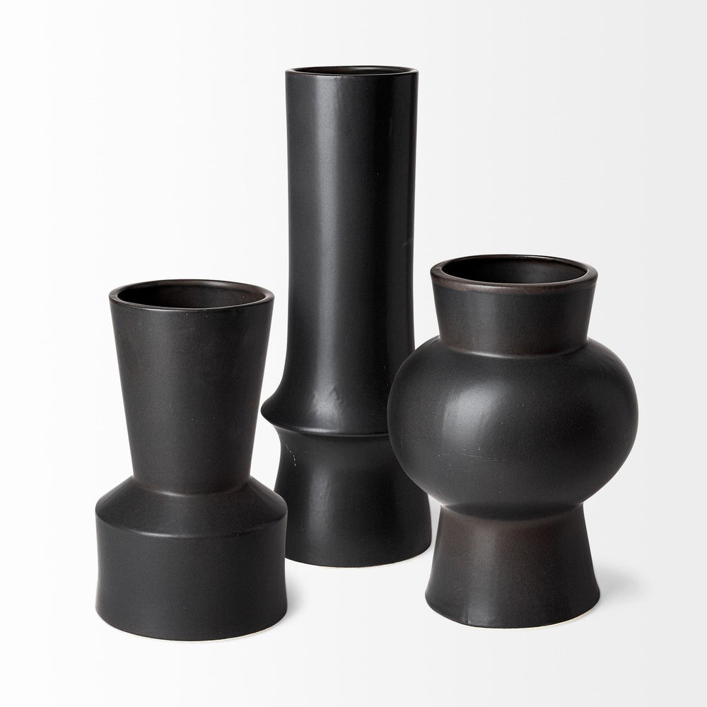 9" Matte Black Contempo Deco Ceramic Vase - Homeroots - Flyclothing LLC