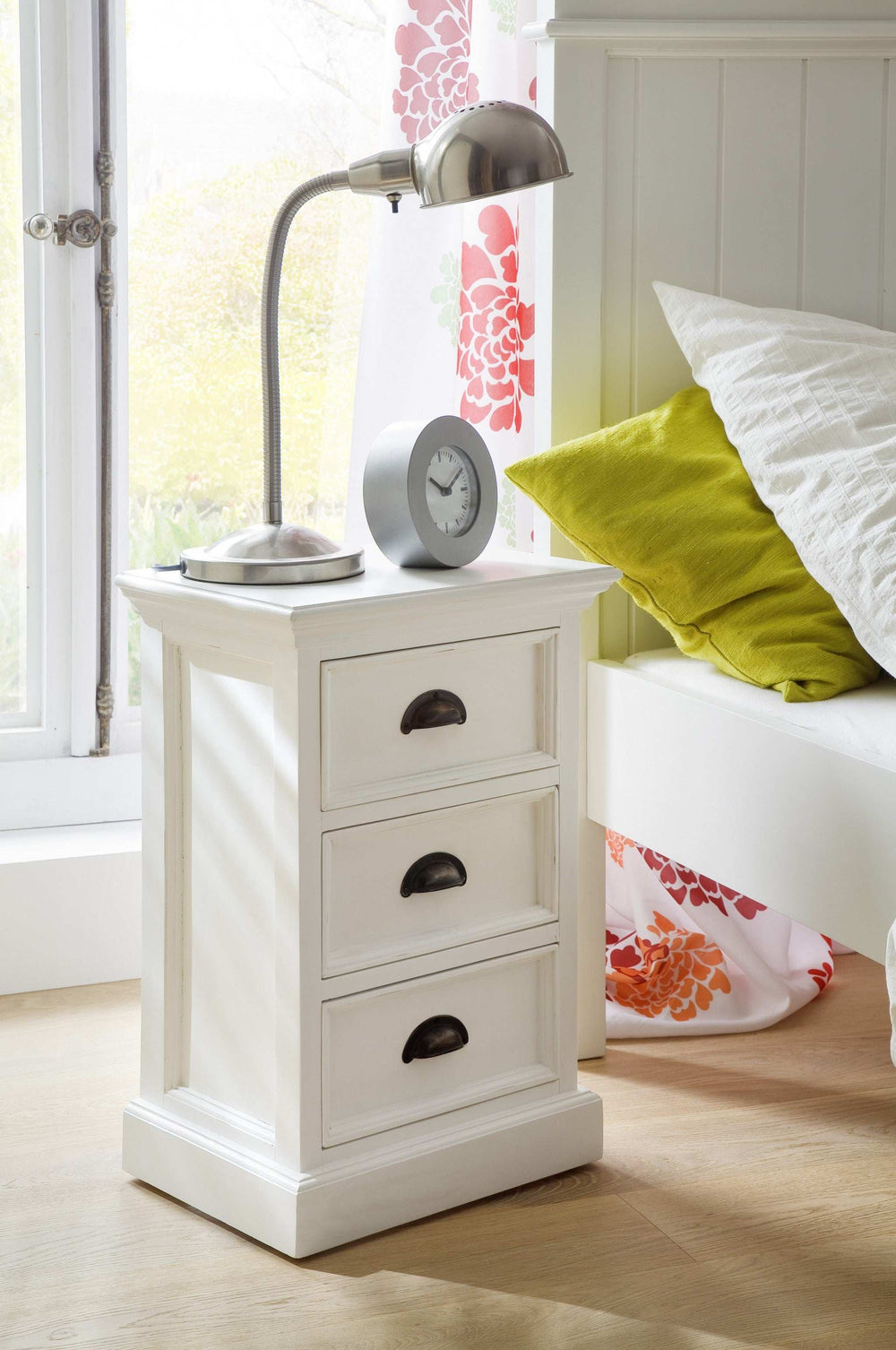 Classic White Three Drawer Nightstand - Homeroots - Flyclothing LLC