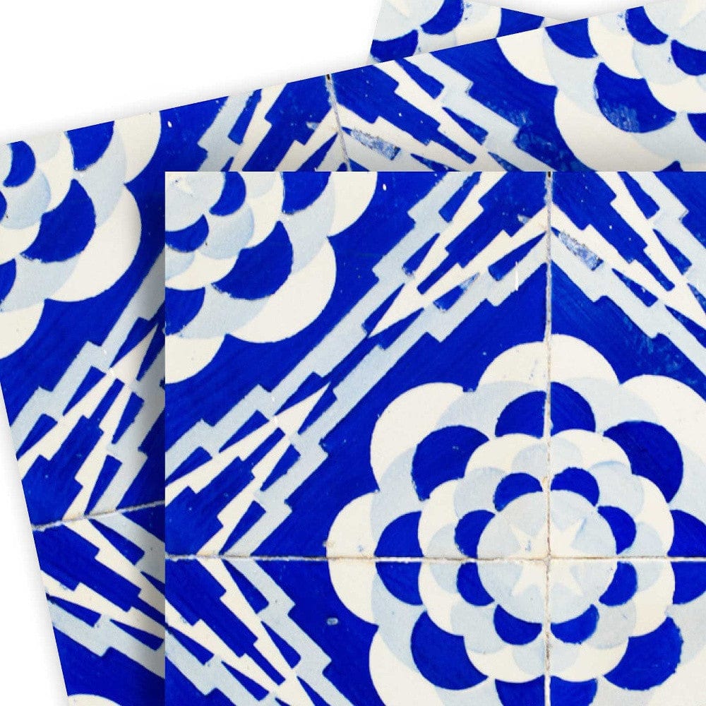 5" X 5" Blue And White Gerbera Peel And Stick Removable Tiles - Homeroots