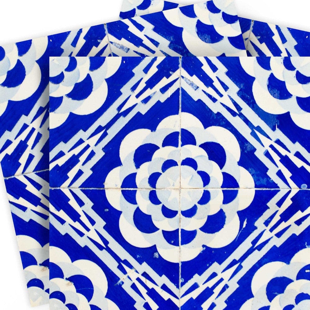 7" X 7" Blue And White Gerbera Peel And Stick Removable Tiles - Homeroots