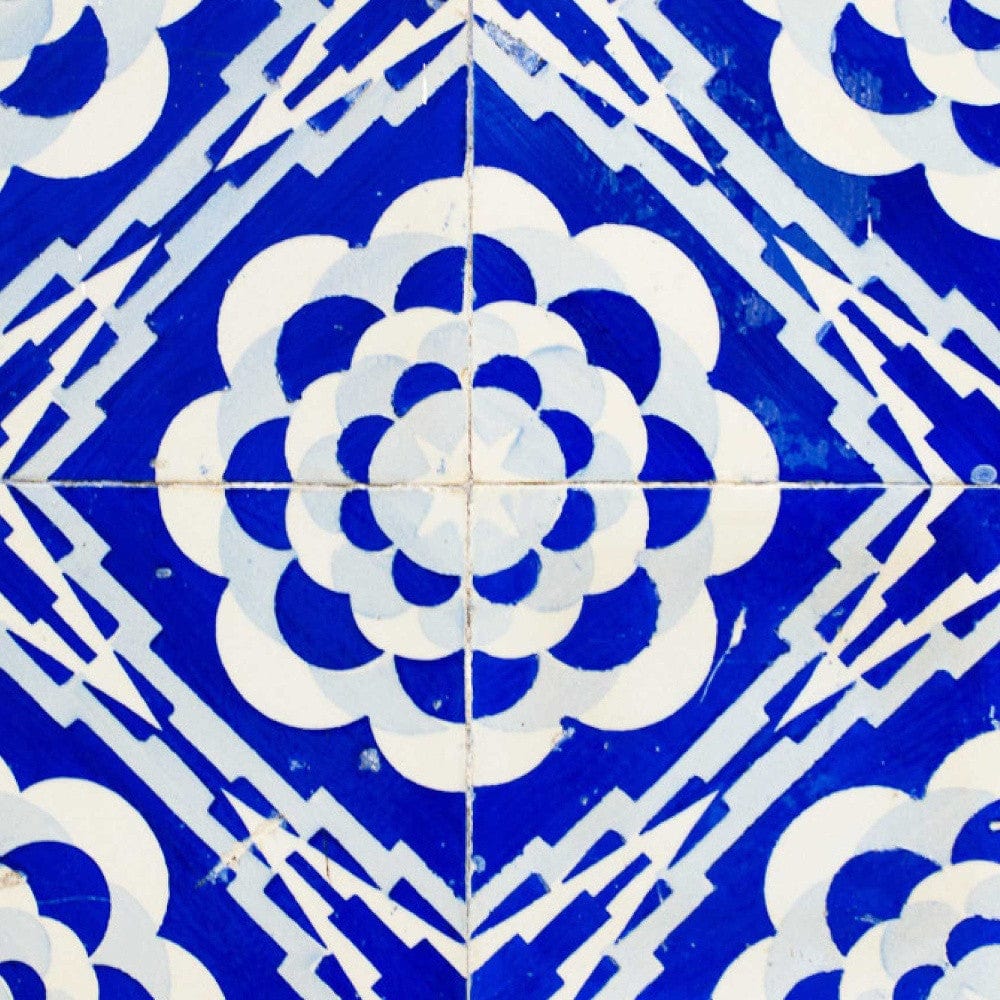 8" X 8" Blue And White Gerbera Peel And Stick Removable Tiles - Homeroots