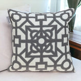 18" Gray and White Velvet Throw Pillow - Homeroots - Flyclothing LLC