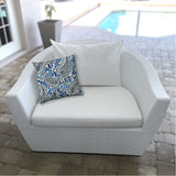 14" X 20" White And Blue Blown Seam Paisley Lumbar Indoor Outdoor Pillow - Homeroots - Flyclothing LLC
