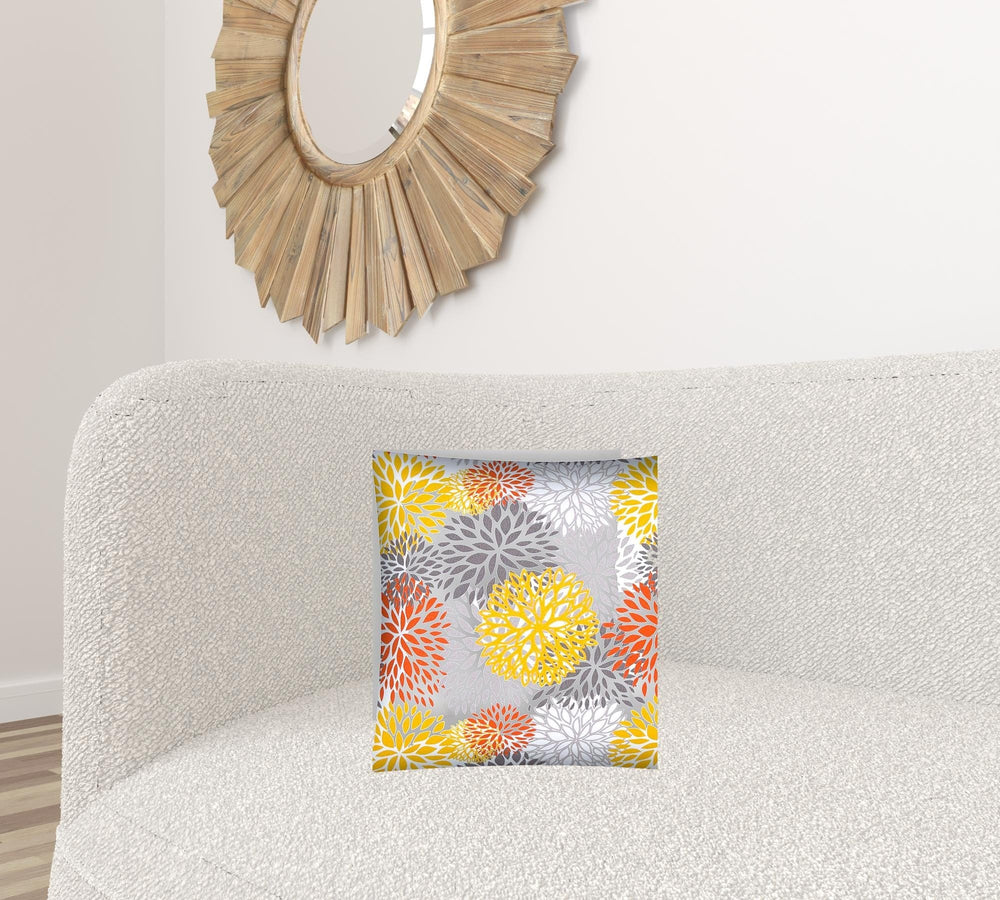 17" X 17" Gray And White Zippered Floral Throw Indoor Outdoor Pillow - Homeroots - Flyclothing LLC