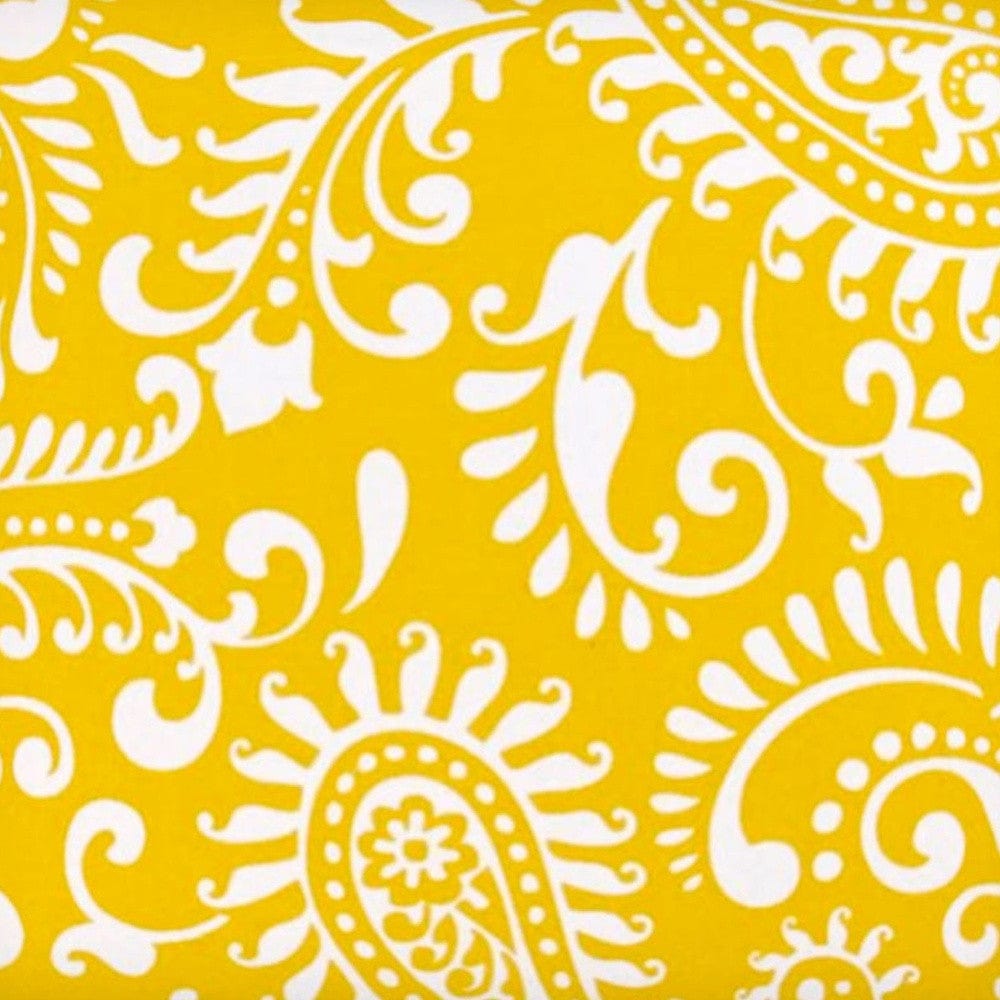 17" X 17" Cream And White Zippered Paisley Throw Indoor Outdoor Pillow - Homeroots - Flyclothing LLC