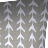 17" X 17" Taupe And White Zippered Geometric Throw Indoor Outdoor Pillow - Homeroots - Flyclothing LLC