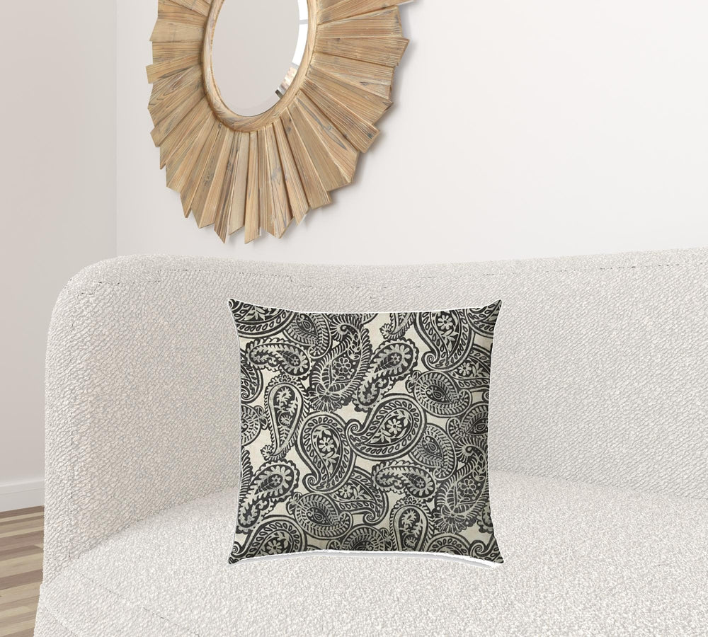 20" X 20" Gray And Cream Blown Seam Paisley Throw Indoor Outdoor Pillow - Homeroots - Flyclothing LLC