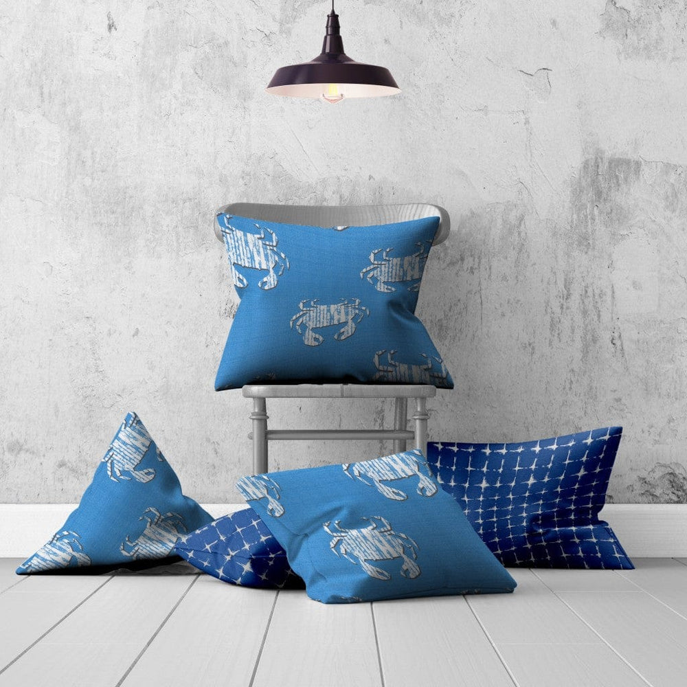 Set Of Three 20" X 20" Blue And White Crab Zippered Coastal Throw Indoor Outdoor Pillow - Homeroots - Flyclothing LLC